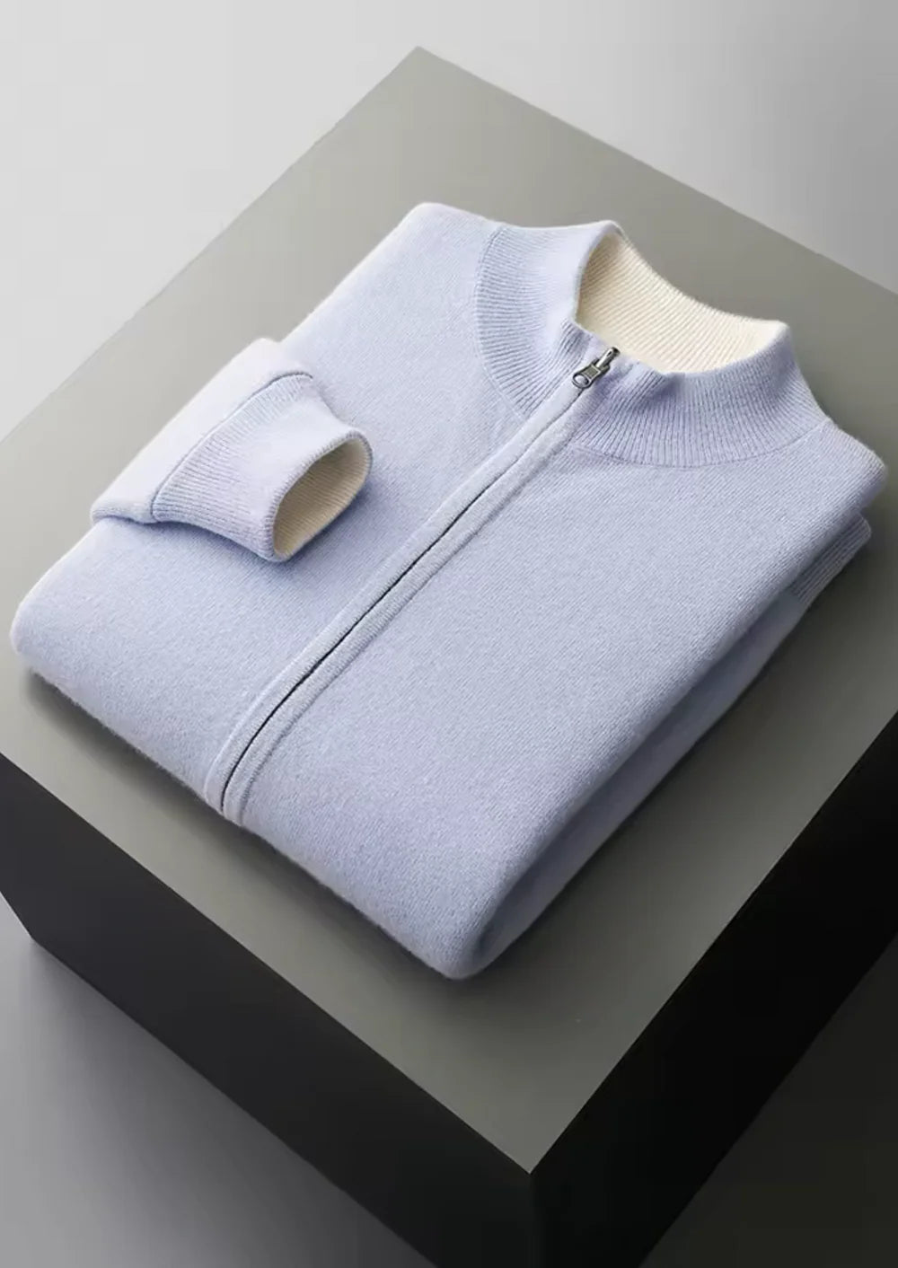 CARDIGAN ZIPPÉ EN PURE LAINE MÉRINOS EXTRA-FINE