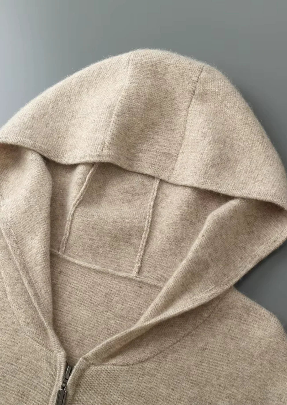 SWEAT À CAPUCHE ZIPPÉ EN LAINE MÉRINOS EXTRA-FINE PURE