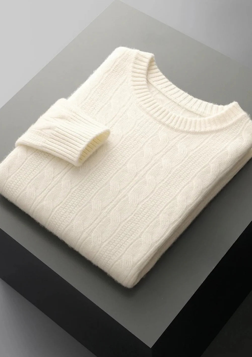PURE EXTRA FIJNE MERINO WOL KABEL CREWNECK
