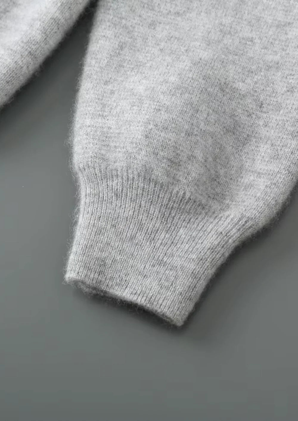 SWEAT À CAPUCHE ZIPPÉ EN LAINE MÉRINOS EXTRA-FINE PURE