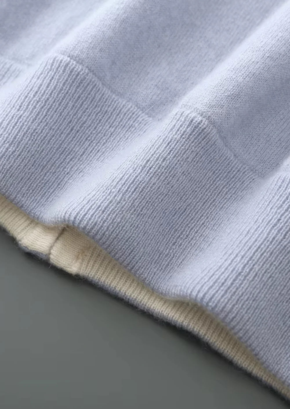 CARDIGAN ZIPPÉ EN PURE LAINE MÉRINOS EXTRA-FINE