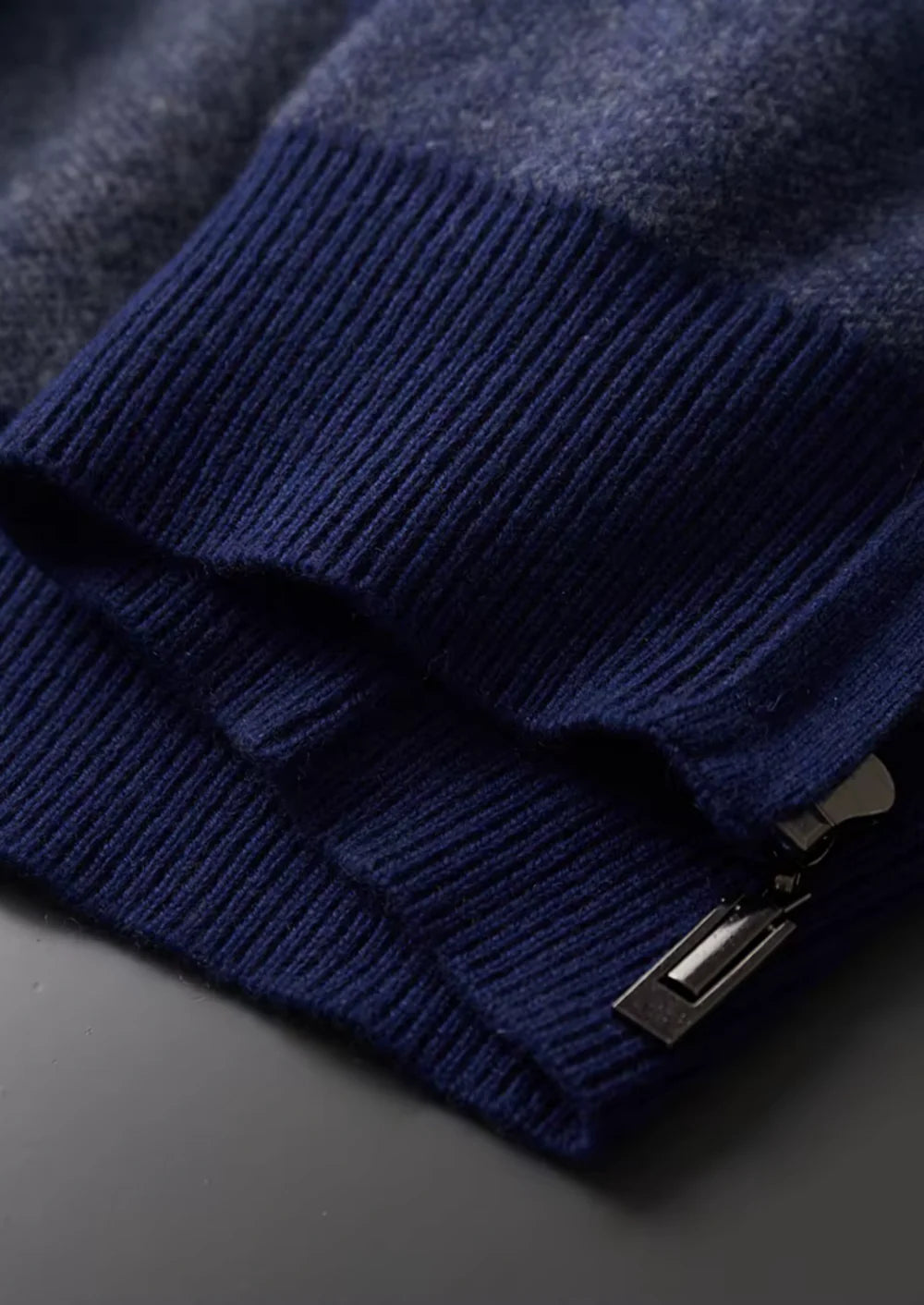 ENSEMBLE DE LOISIRS EN CACHEMIRE PREMIUM