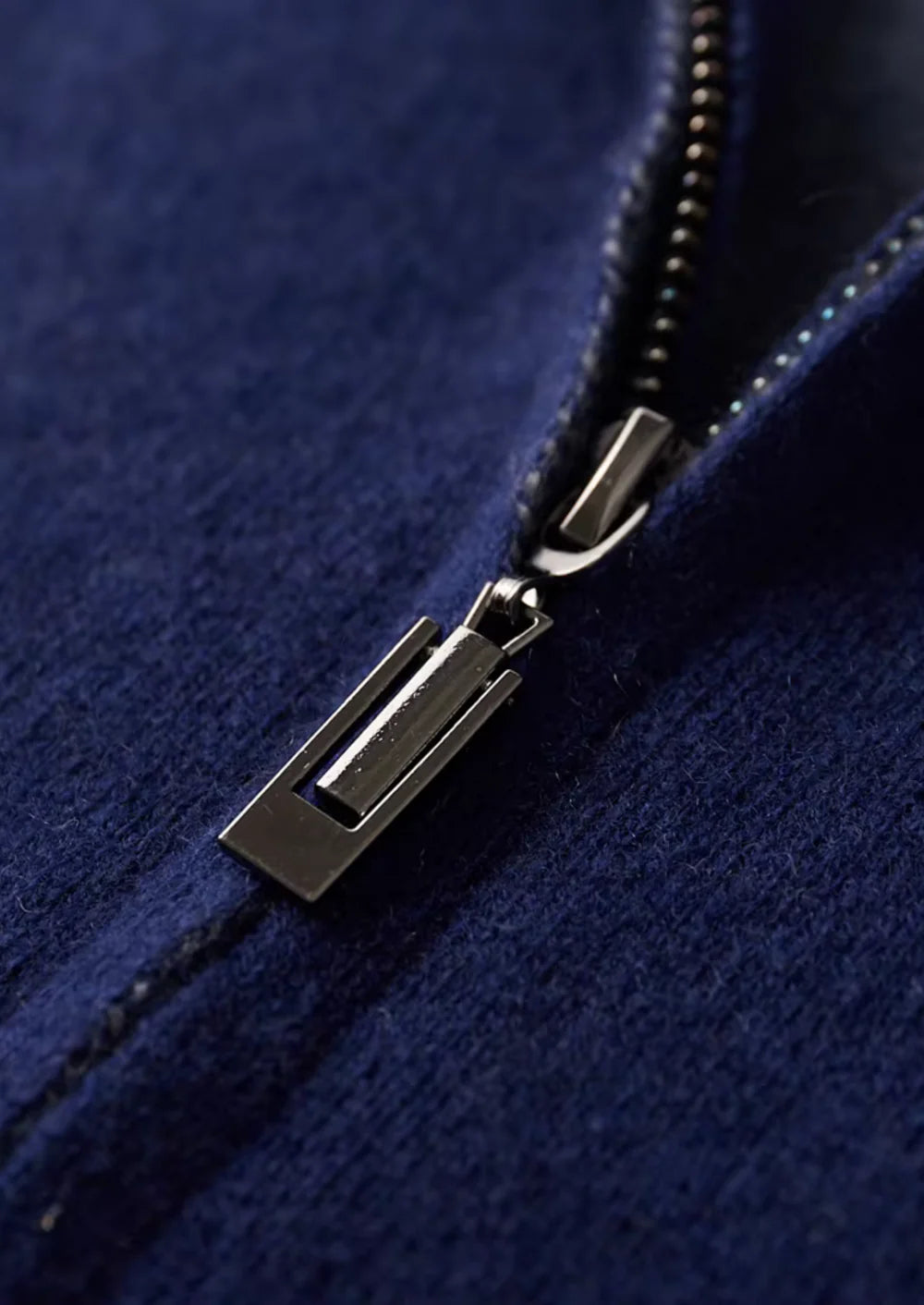 ENSEMBLE DE LOISIRS EN CACHEMIRE PREMIUM