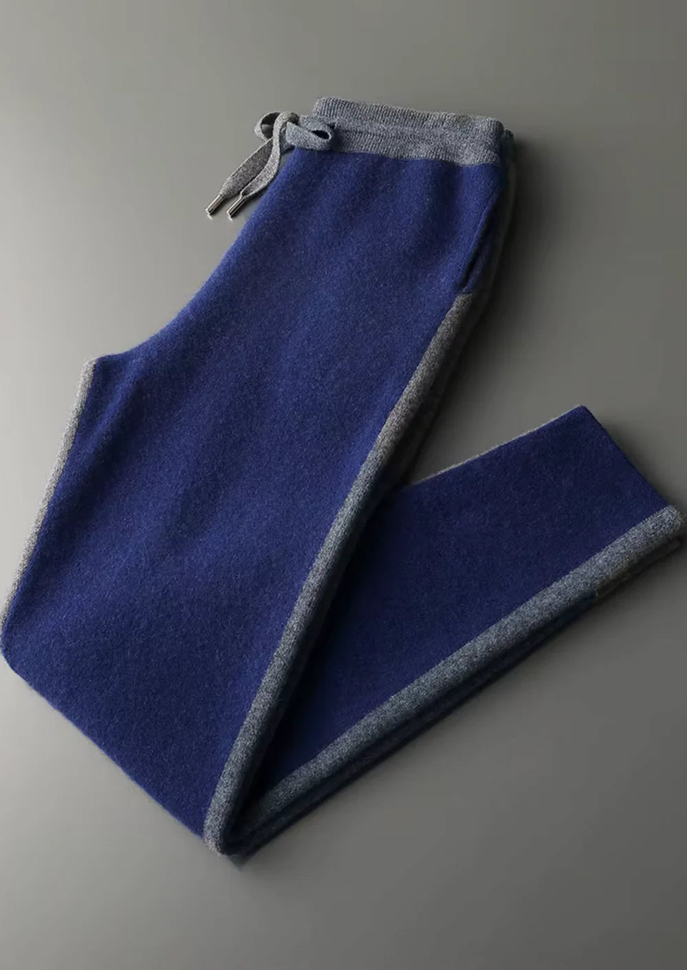 ENSEMBLE DE LOISIRS EN CACHEMIRE PREMIUM