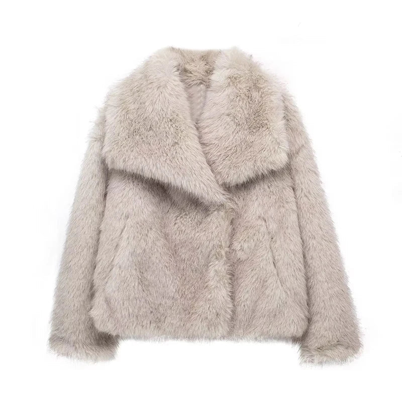 Modaura - Vegan Fur Coat